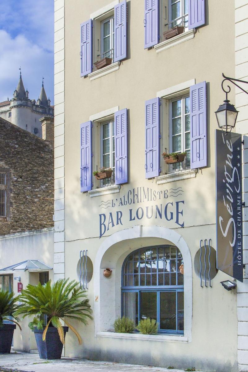 L'Instant Sevigne Hotel Grignan Exterior photo